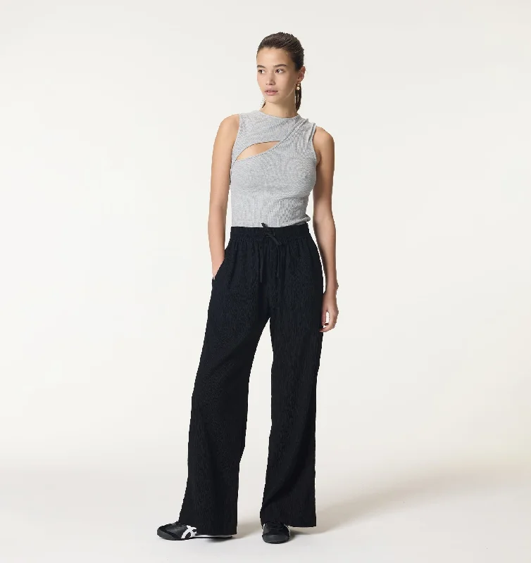 Unmissable Offer Textured Austin Pant - Black