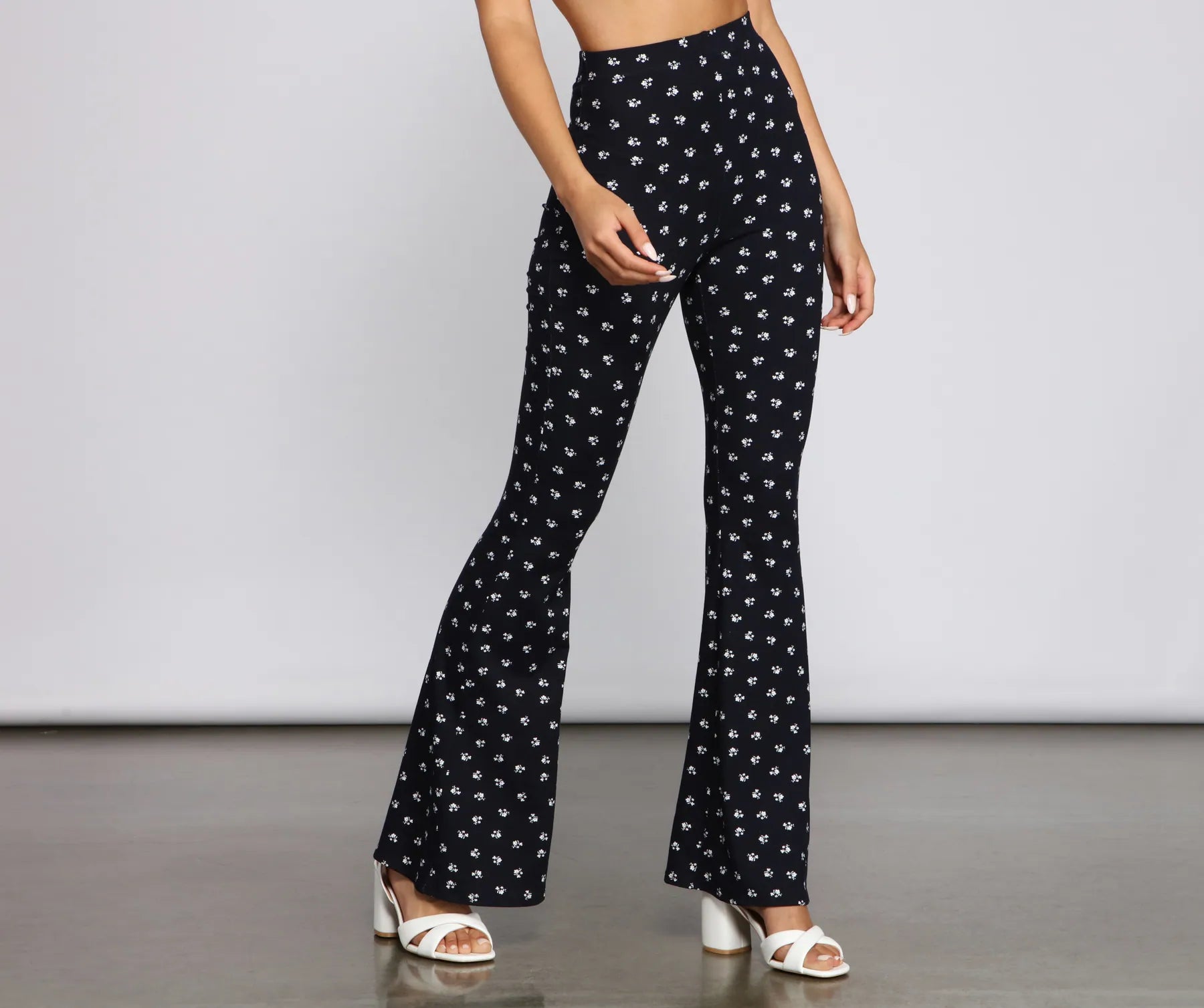 Weekend Specials to Indulge In Floral Mood Ditsy Flared Pants
