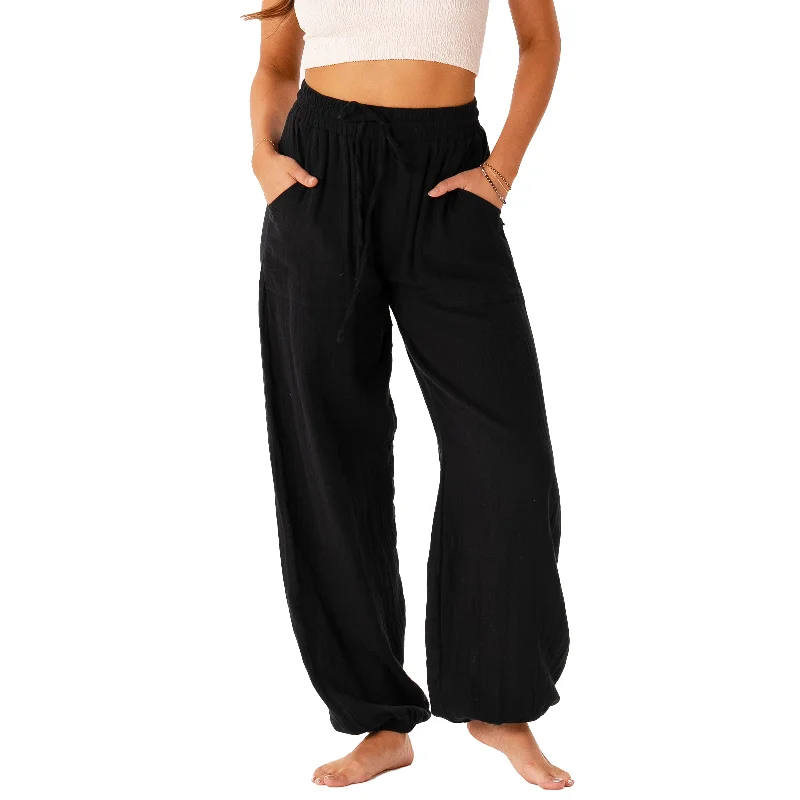 Weekend Savings Galore Black Cotton Castaway Pants