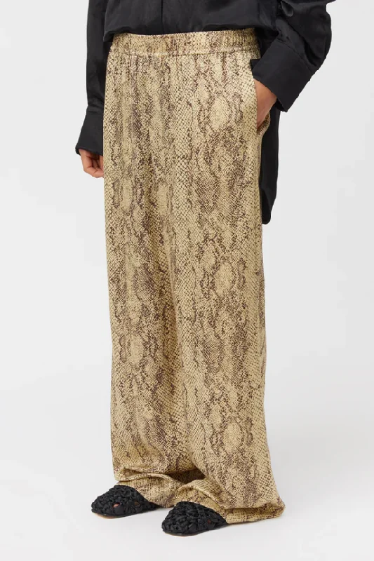 Hurry In Barbican Pant Snake Print