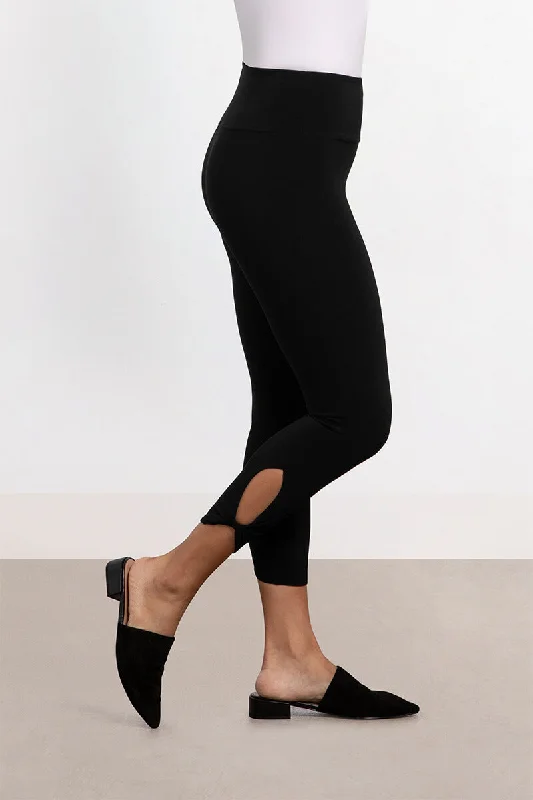 Time-Sensitive Twist Legging | Black