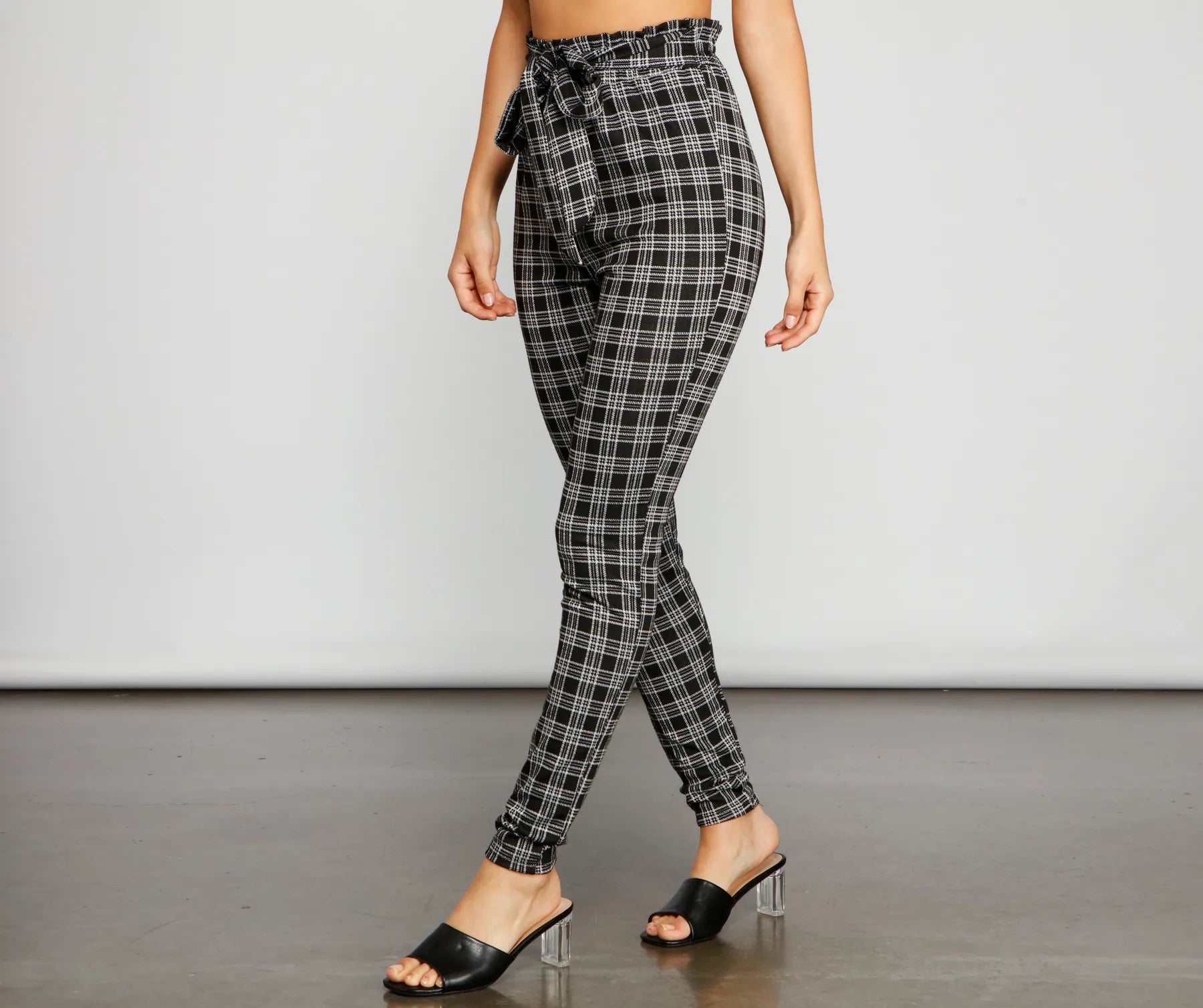 Take Advantage Major Style Plaid Paperbag Pants