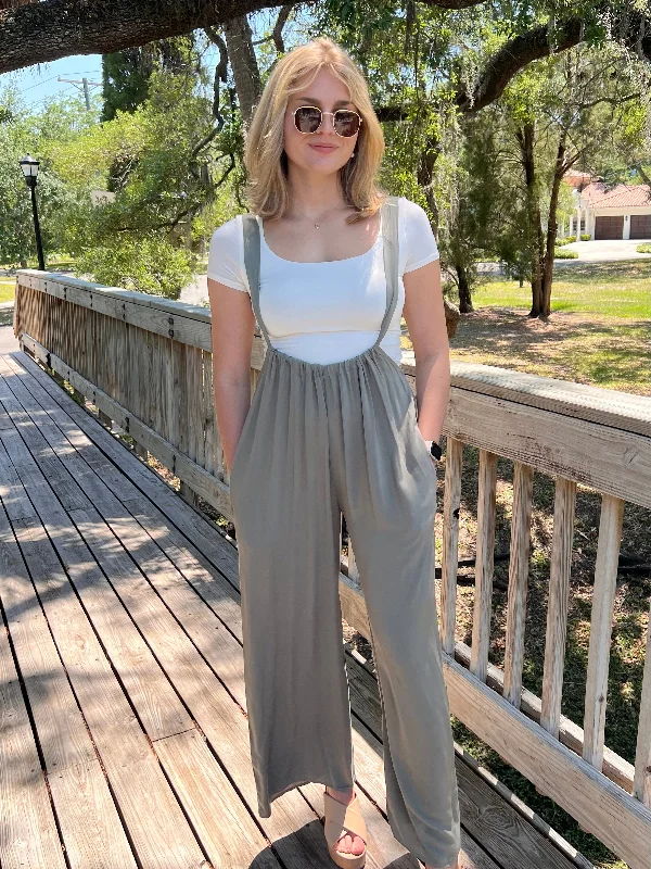 Major Deal ALEXIS JUMPSUIT IN OLIVE
