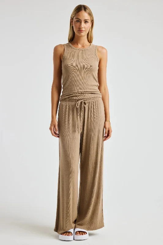 Members Only Weekender Drawstring Pant
