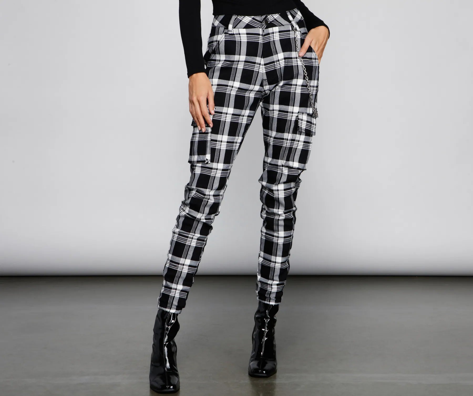 Limited Stock High Waist Plaid Joggers With Chain