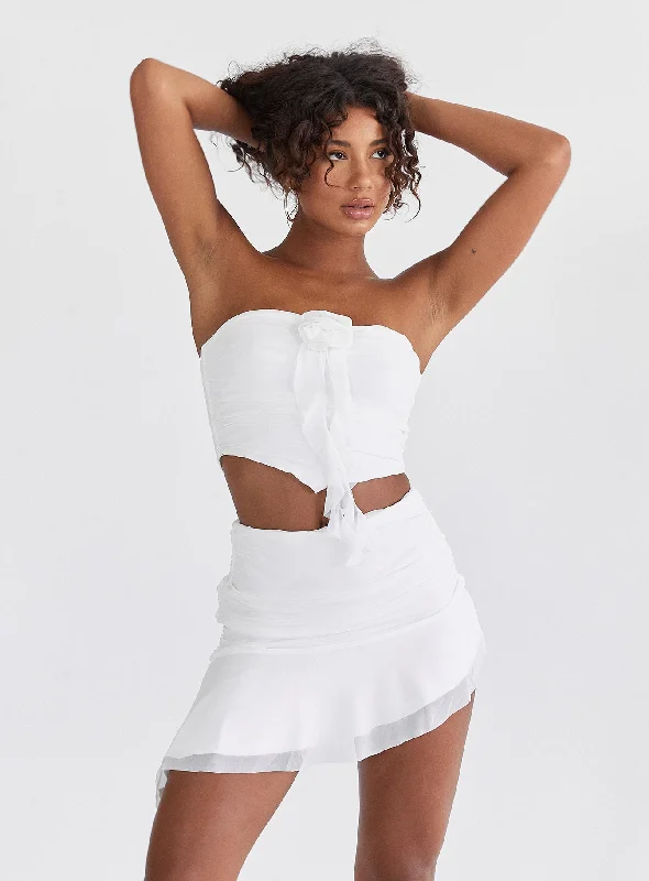 Fantastic Deals Lovell Ruffle Set White