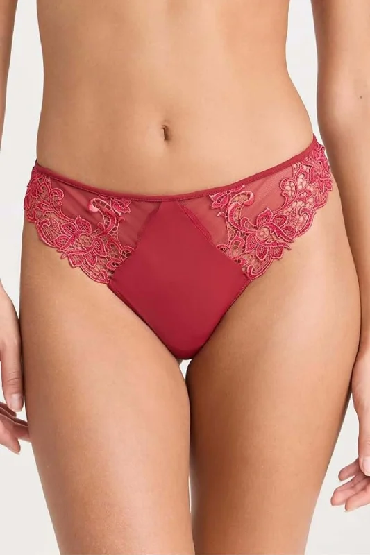 Weekend Deals That Sparkle Saga Thong in Lipstick