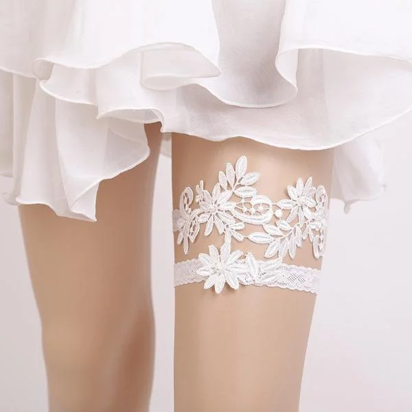 Western Style Bridal Garter Two Sets Of Princess Style Lace-up Lace Garter Within 16-23inches-860486