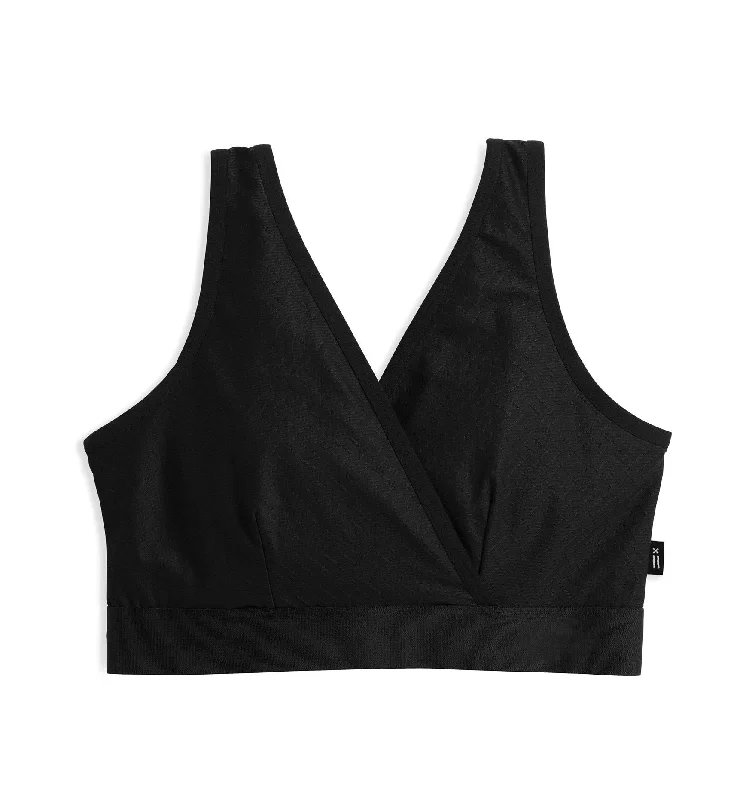 The Best Deal Adaptable Crossover Cutout Bra - Traveler Black